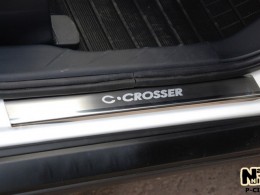 Накладки на пороги Citroen C-CROSSER (2007)